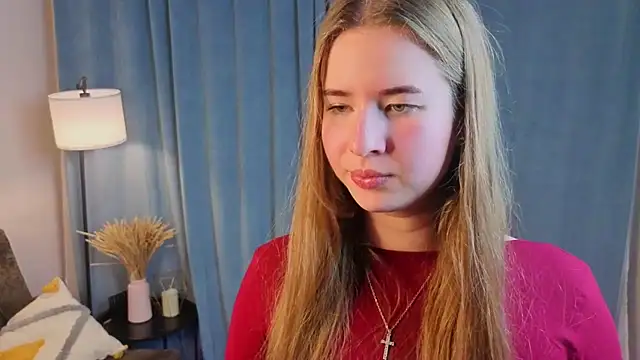 Snapshot of MowasaBritten chatting on 11/25/25, 04:40 MowasaBritten online show from 11/25/25, 04:40