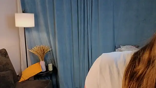 Snapshot of MowasaBritten chatting on 12/03/25, 05:11 MowasaBritten online show from 12/03/25, 05:11