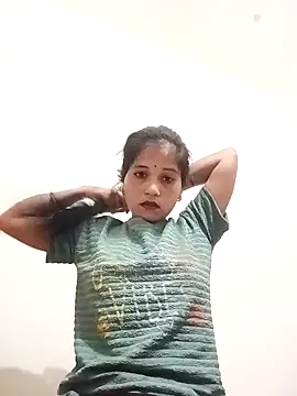 Snapshot of Sanjna_babby chatting on 05/04/26, 10:28 Sanjna babby online show from 05/04/26, 10:28