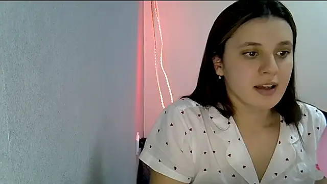 KiraHoney online show from 02/13/26, 09:55