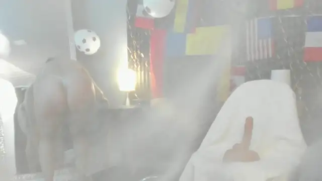 Snapshot of clara_heat chatting on 06/29/26, 06:30 clara heat online show from 06/29/26, 06:30