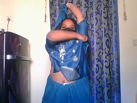Mathi cam online show from 02/13/26, 04:41