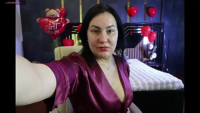 VelvetLuck online show from 02/18/26, 01:40