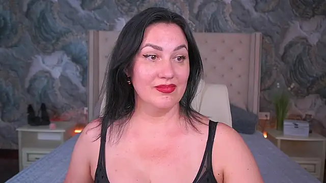 VelvetLuck online show from 06/19/26, 01:10