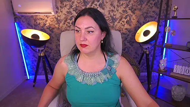 VelvetLuck online show from 07/21/26, 12:51