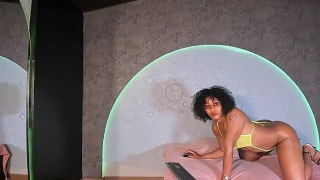 Shanelsmith online show from 02/19/26, 10:17