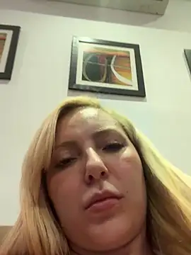 Snapshot of melisboa chatting on 06/27/26, 01:10 melisboa online show from 06/27/26, 01:10