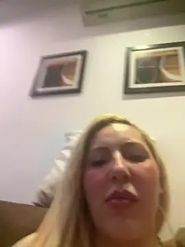 Snapshot of melisboa chatting on 07/08/26, 02:38 melisboa online show from 07/08/26, 02:38