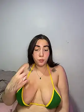 Snapshot of lele_inocente chatting on 06/29/26, 02:07 lele inocente online show from 06/29/26, 02:07