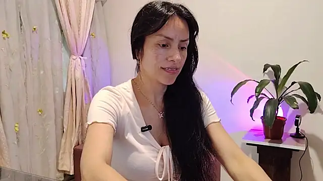 Bella Exhibition online show from 02/21/26, 07:04