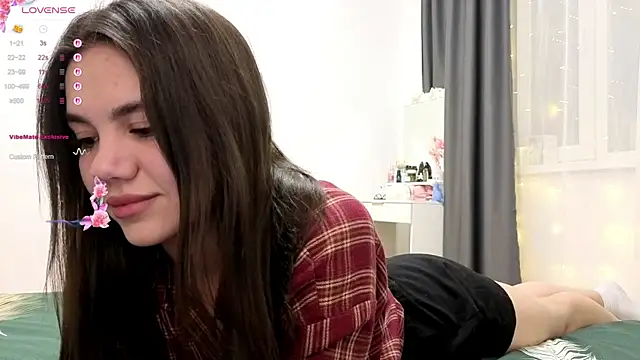 Priscillla Cute online show from 02/24/26, 08:40