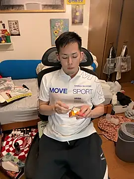 ippei0001 online show from 11/21/25, 12:48