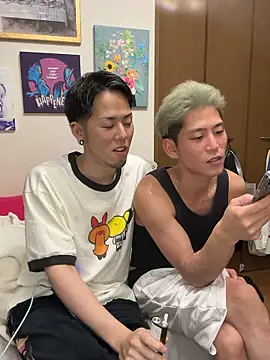 ippei0001 online show from 04/29/26, 01:26