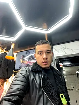 Daniel Martinz online show from 11/08/25, 05:45