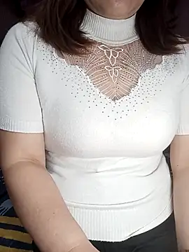 Snapshot of MysaCii69 chatting on 11/05/25, 09:53 MysaCii69 online show from 11/05/25, 09:53