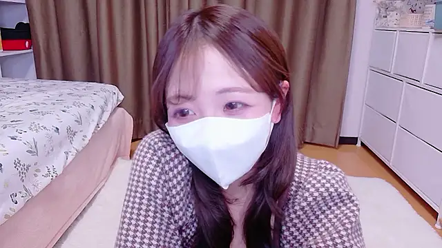 Snapshot of -aotan- chatting on 04/07/26, 11:54 -aotan- online show from 04/07/26, 11:54