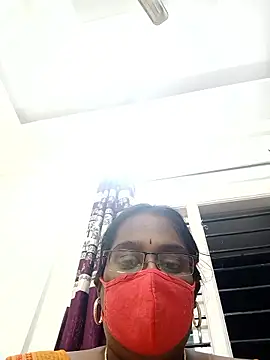 hootypriya online show from 01/07/26, 08:11