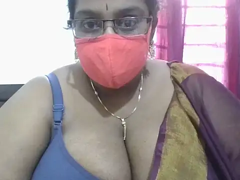 hootypriya online show from 03/12/26, 11:27