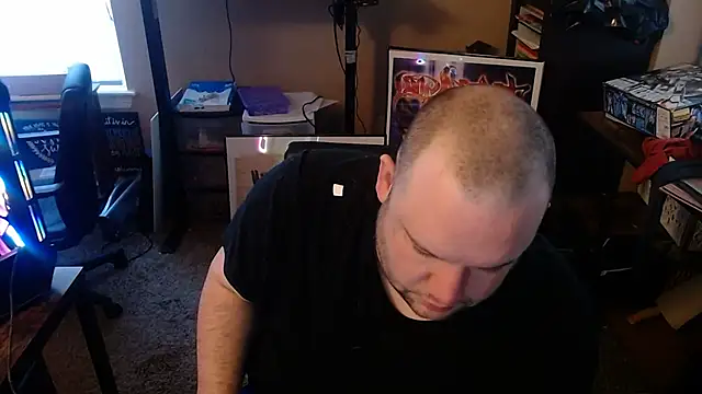 MegaChip online show from 12/05/25, 09:00