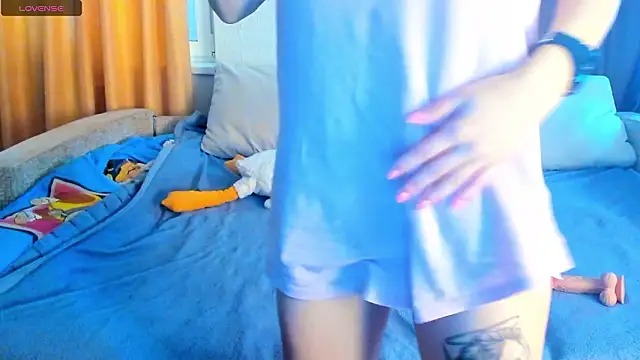 Eva purrr  online show from 02/04/26, 10:32