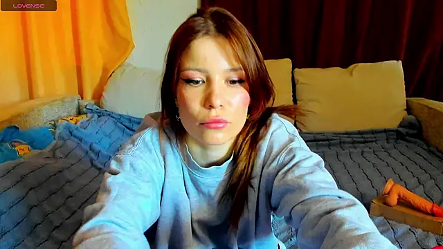 Eva purrr  online show from 03/09/26, 09:46