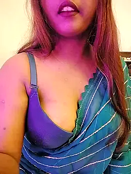 LoveLy-Soneya online show from 01/07/26, 06:05