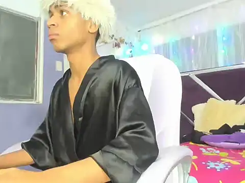 Santy bigcock 01 online show from 11/09/25, 02:10