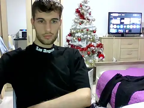 nikolasnik50 online show from 12/03/25, 10:19