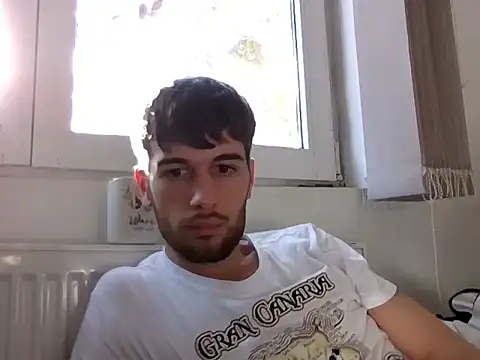 nikolasnik50 online show from 12/18/25, 10:54