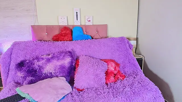 PamelaBoobs online show from 02/05/26, 07:51