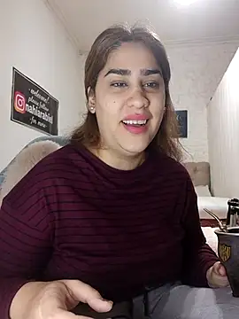 Snapshot of nahiarabiel33 chatting on 06/09/26, 03:56 nahiarabiel33 online show from 06/09/26, 03:56