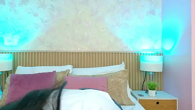 ValeriaMonet online show from 03/19/26, 07:29