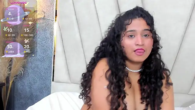 alana-silva online show from 03/29/26, 04:29