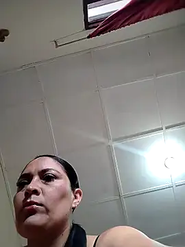 CatleyaSmith online show from 03/10/26, 07:52