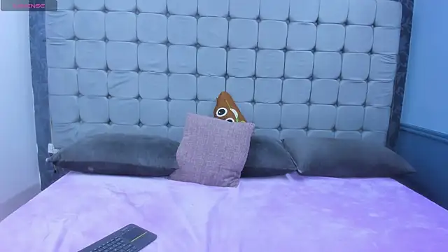 Maddy Blaze online show from 11/05/25, 01:49