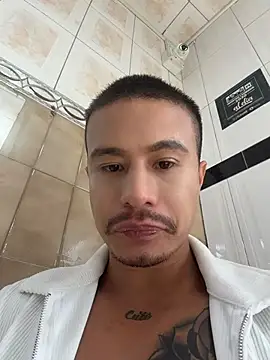 RaySullivan online show from 04/18/26, 07:07