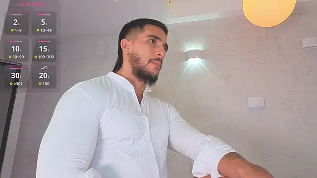 Scottfishcer1 online show from 03/31/26, 07:25