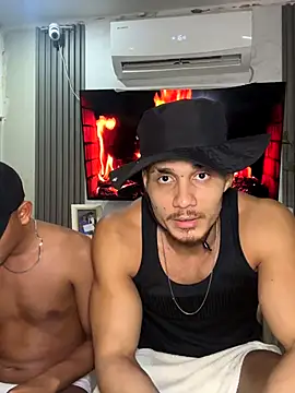 Tonny 2-2cm online show from 11/09/25, 04:55