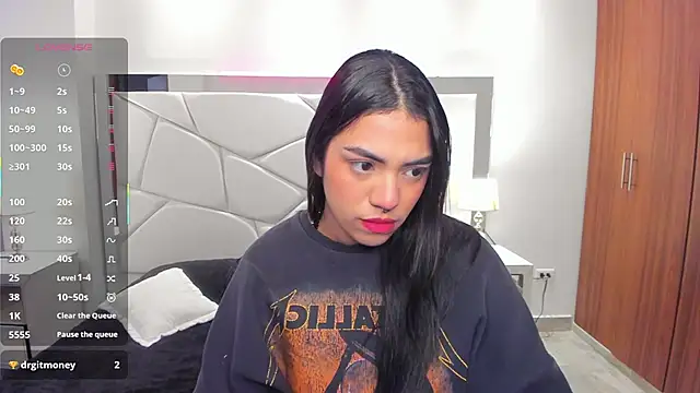 emma connor1 online show from 11/26/25, 11:44