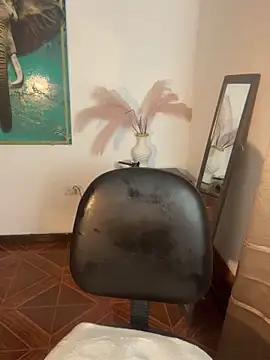 alisaa jhons1 online show from 04/09/26, 03:17