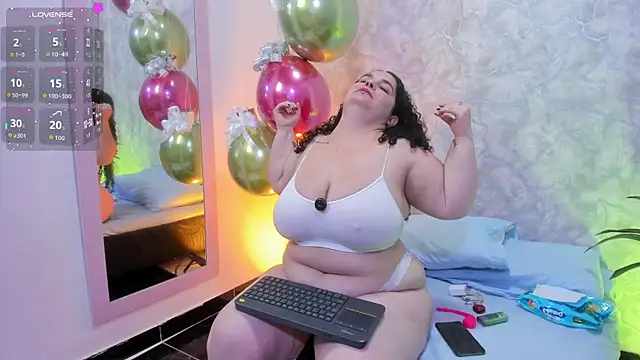 Reichel05  online show from 12/17/25, 05:13