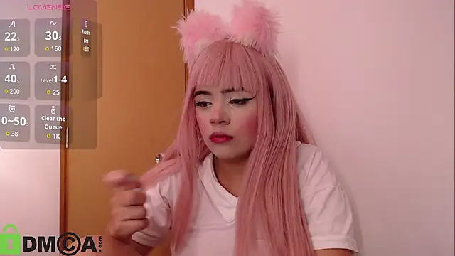 Snapshot of LESLY_EVANS01 chatting on 11/08/25, 04:56 LESLY EVANS01 online show from 11/08/25, 04:56