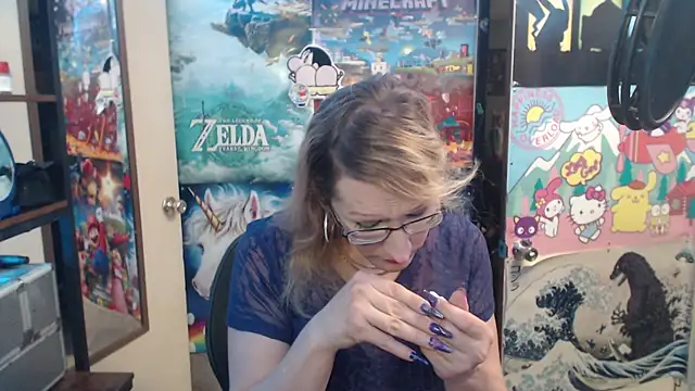 Savanah Banana  online show from 11/23/25, 12:43