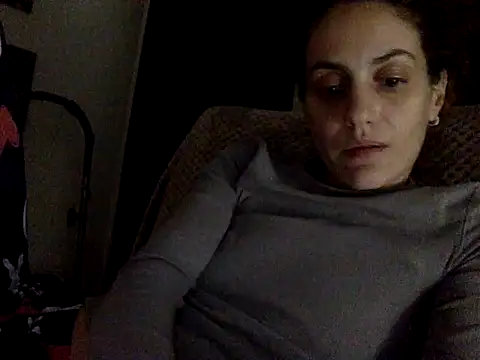 Snapshot of Norabluesxxx chatting on 11/14/25, 02:32 Norabluesxxx online show from 11/14/25, 02:32