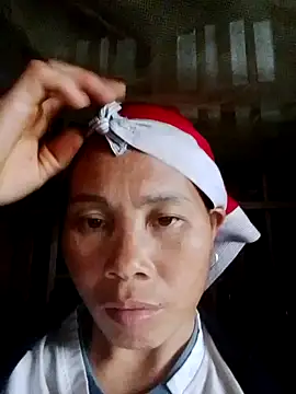 Snapshot of Ana_hoa chatting on 11/10/25, 08:02 Ana hoa online show from 11/10/25, 08:02