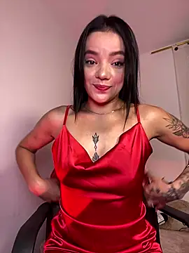 Snapshot of Mafer_marshall chatting on 11/12/25, 11:10 Mafer marshall online show from 11/12/25, 11:10