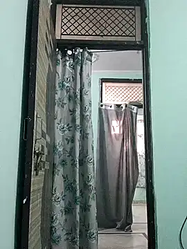 sanjana077 online show from 02/11/26, 06:51