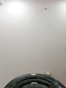 sanjana077 online show from 04/10/26, 12:32