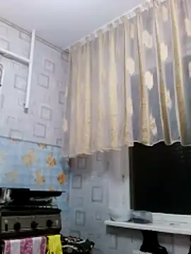 Snapshot of Carol-Gloss- chatting on 11/24/25, 07:24 Carol-Gloss- online show from 11/24/25, 07:24