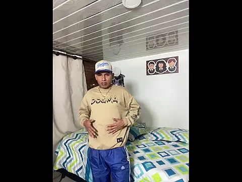 Mike and Rayan online show from 11/12/25, 12:22